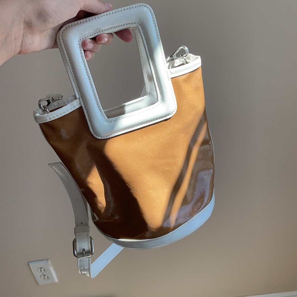 Solid & Striped mini bucket bag
